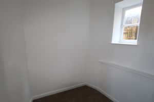 Walk In Wardrobe- click for photo gallery